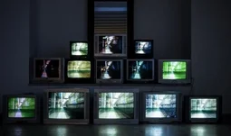HSBC director's intense effort to recreate trading floor at home