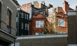 Investment bank associates can't even buy "mid tier houses" in London. This is why