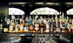 Hong Kong and Singapore bankers drinking to excess to land Chinese deals