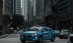 Stan Chart director moves to Singapore blockchain firm