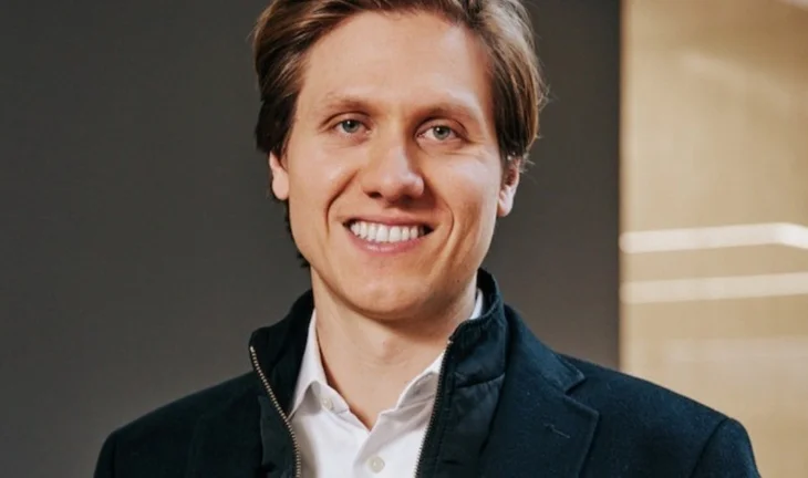 Sequoia partner: ChatGPT is "like a smart overconfident intern"