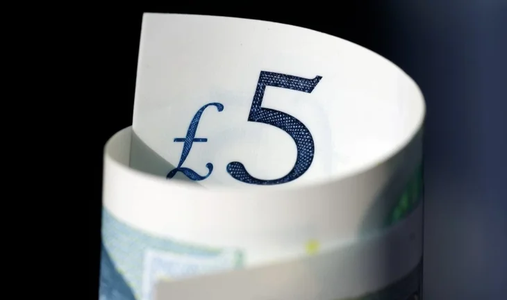 five pounds 