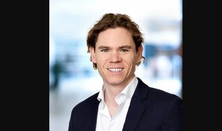 A banking MD with 15 years' experience is here to answer your questions: an AMA in the bubble