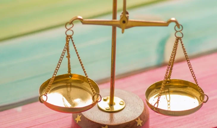 Private equity pay has plateaued; hedge fund pay hasn't
