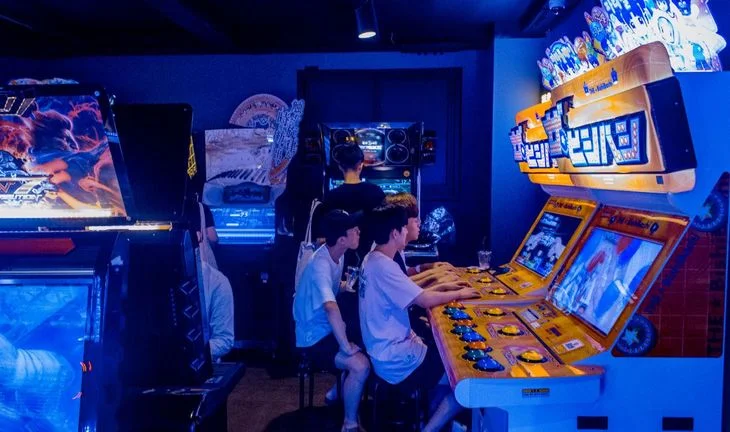Morning Coffee: Get a job in banking by playing video games. Credit Suisse has a new big risk taker