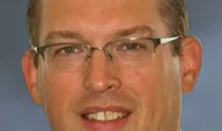 Morning Coffee: The curious backstories of JP Morgan’s new CFO. European bankers face the dreaded “desk check”