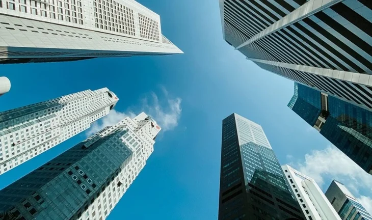 Bad pay, stable jobs: why Singaporeans stick with local banks